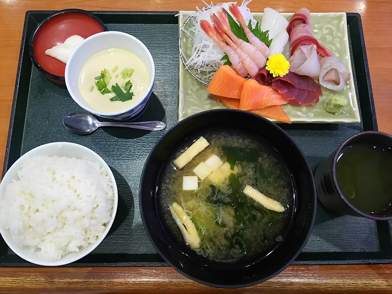 金沢　刺身定食