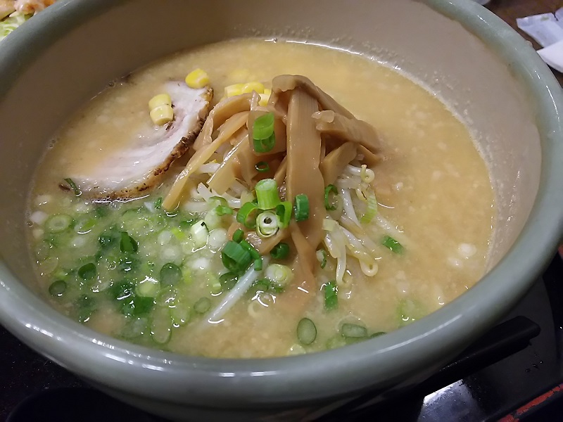 富山　味噌ラーメン