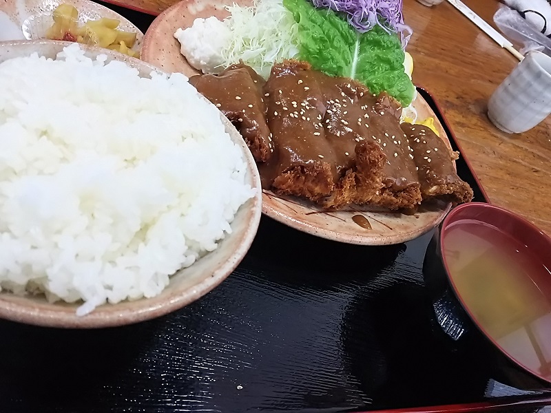 部長飯