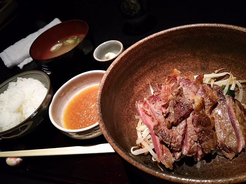 ステーキ丼