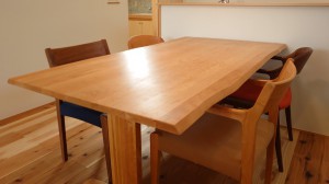 ミヤモト家具　富山　家具　ダイニングテーブル　ナガノインテリア工業