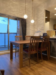 富山家具ダイニングテーブル