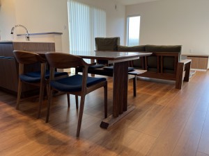 富山　家具　ミヤモト家具　チェア