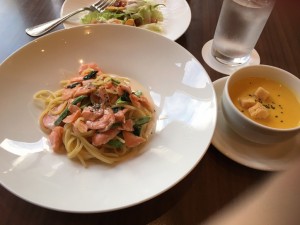 富山　家具　チェア　飲食店