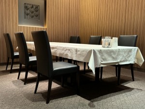 富山　家具　チェア　飲食店