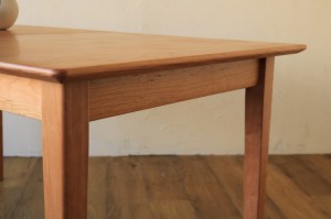 富山　金沢　家具　ダイニングテーブル　おしゃれ
