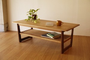 リビングテーブル　棚付き　富山　家具　オシャレ　