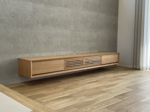 TVボード　無垢材　富山　家具　オシャレ