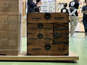 タンス　洗い直し　修理　富山