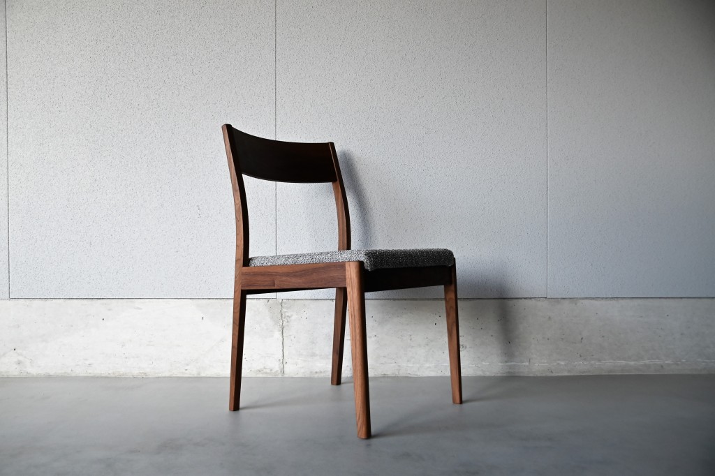 【チェア】RDC-04 アームレス Walnut (2)
