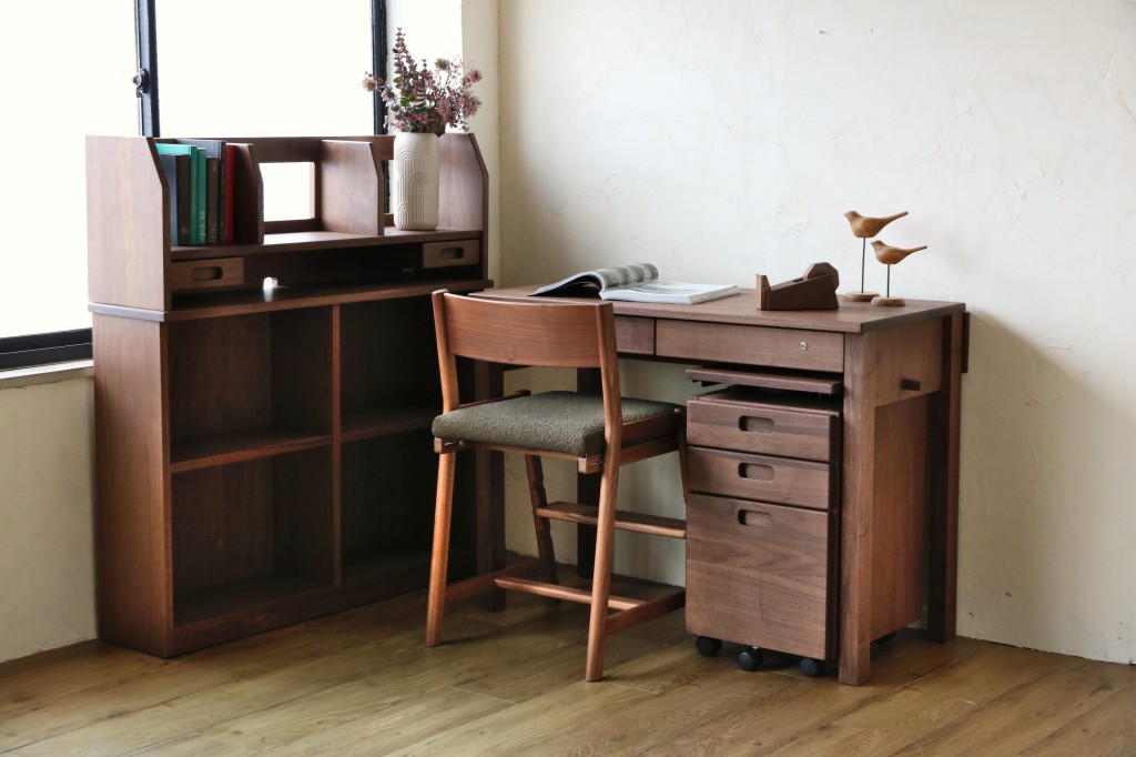 学習デスク 勉強机 富山 無垢材