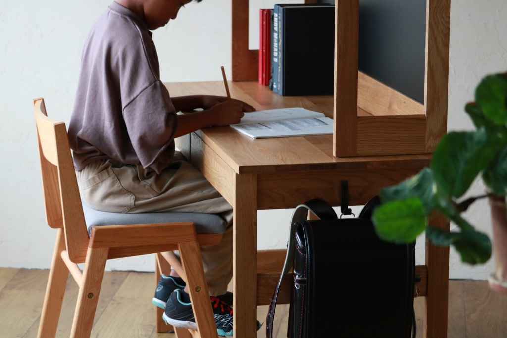 学習デスク 勉強机 富山 無垢材