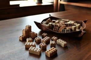富山　家具　おしゃれ　木のブロック