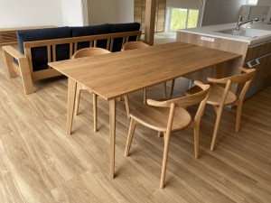家具　ダイニングテーブル　おしゃれ　富山