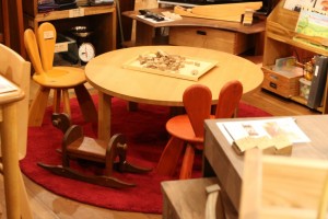 富山 家具 キッズスペース 子供