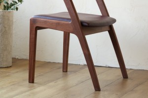 富山　チェア　家具　おしゃれ　無垢