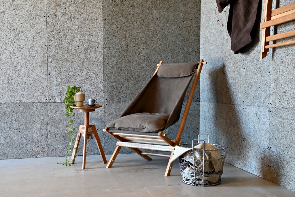 ハンモックみたいなラウンジチェア