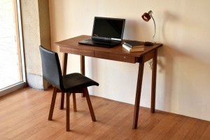 富山　家具　学習デスク　勉強机