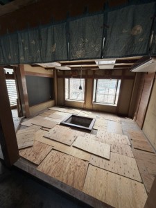 ミヤモト家具　美術部　秘密基地