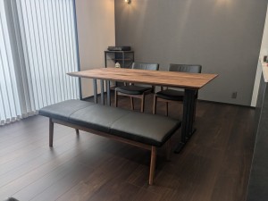 ダイニングテーブル　富山　家具　おしゃれ　