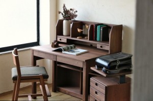 富山　家具　学習デスク　勉強机