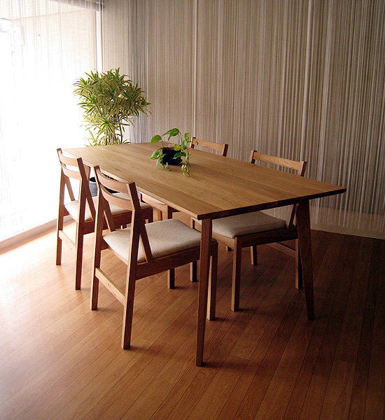 Dining Table ‐003