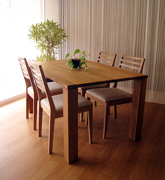 Dining Table ‐005