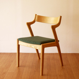 Chair – 028