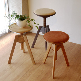 Lume Stool