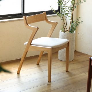 Chair – 028