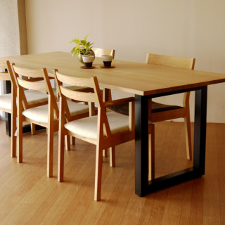 ALTO Dining Table