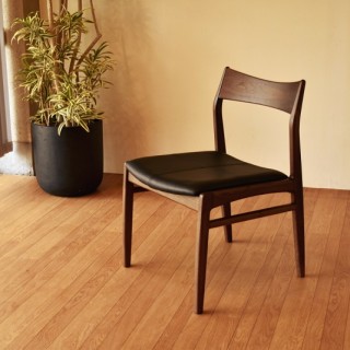 Chair – 038
