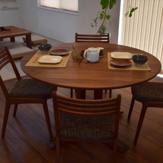 Dining Table ‐029