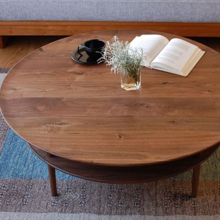 Circle Table