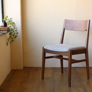 ETB chair　B