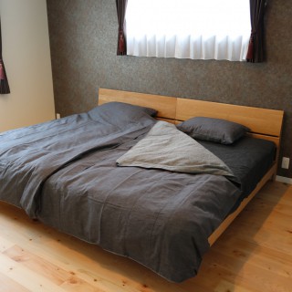 SOLID BED01