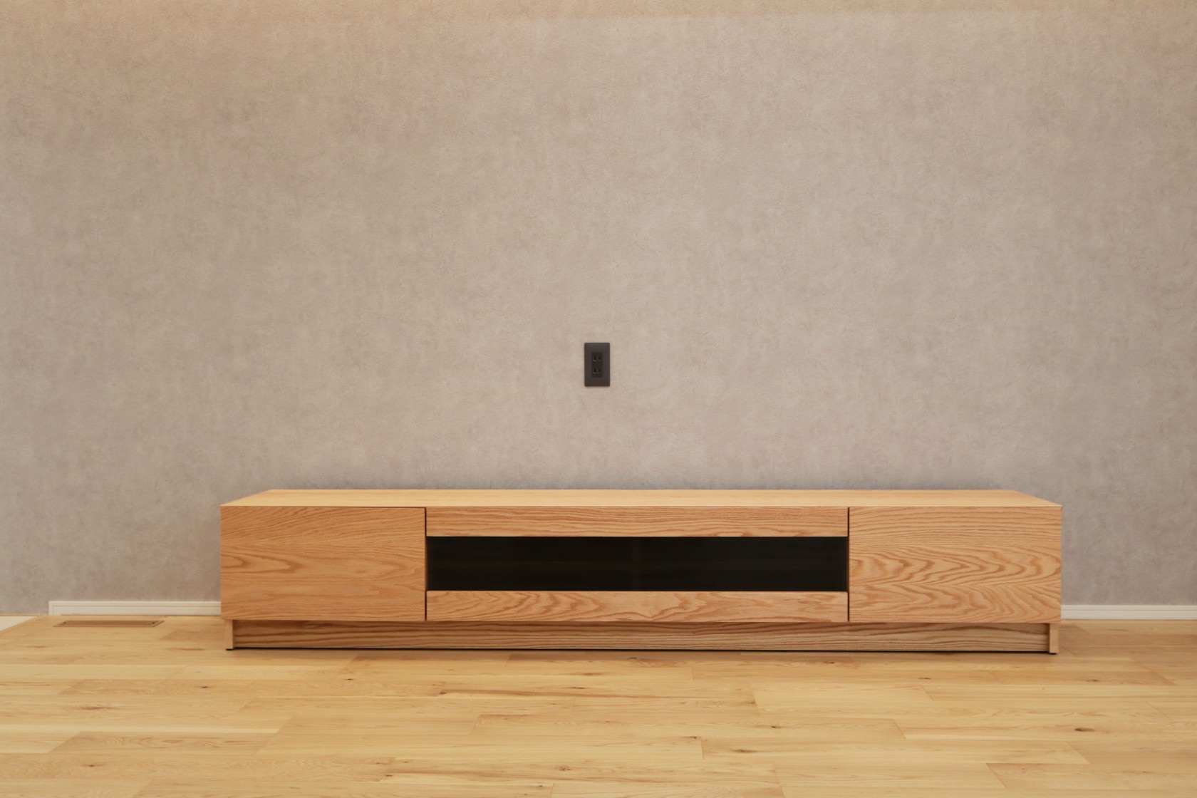 TV board ‐ 028