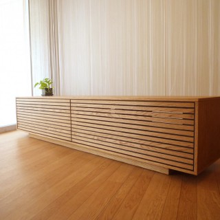 VERA CREPA TV Board