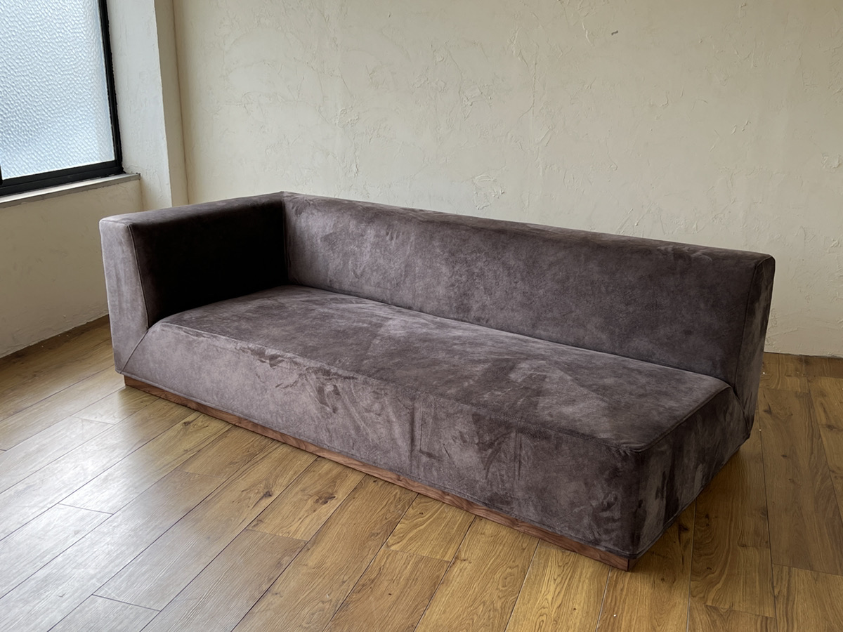 Nove sofa