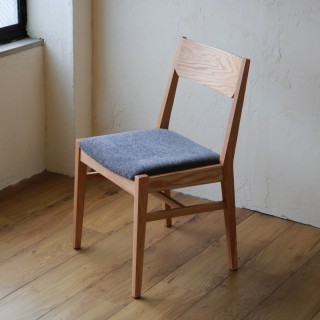 Easy to buy Chair  B