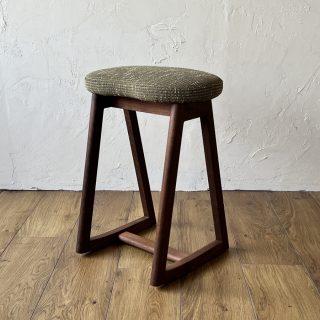 Soia Rocking Stool