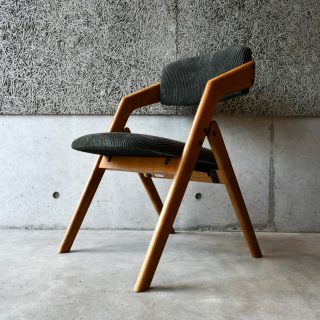 folding chair