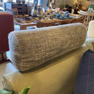 SOLID HEADREST SRA013