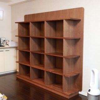 Full Order Book Shelf