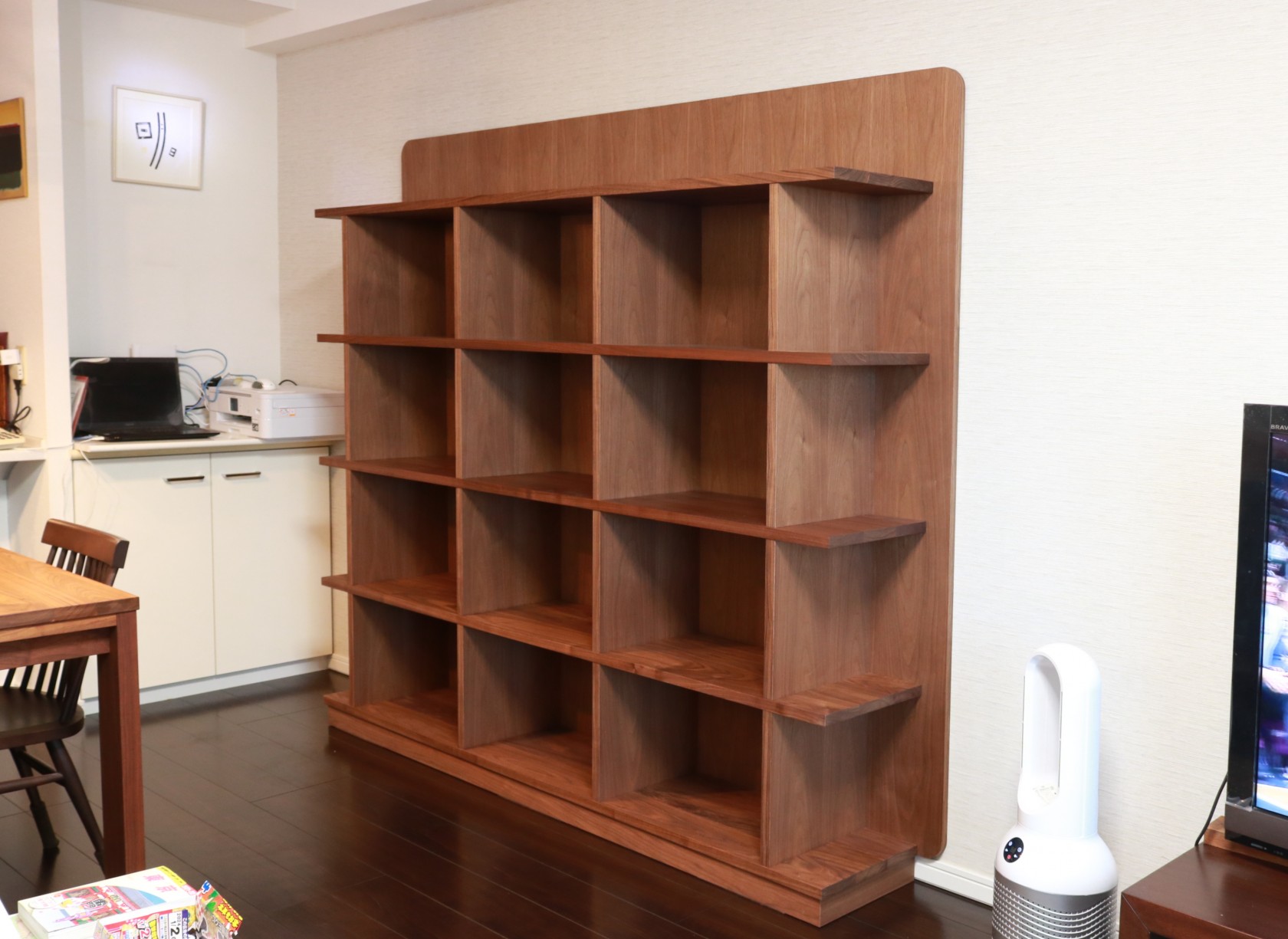 Full Order Book Shelf