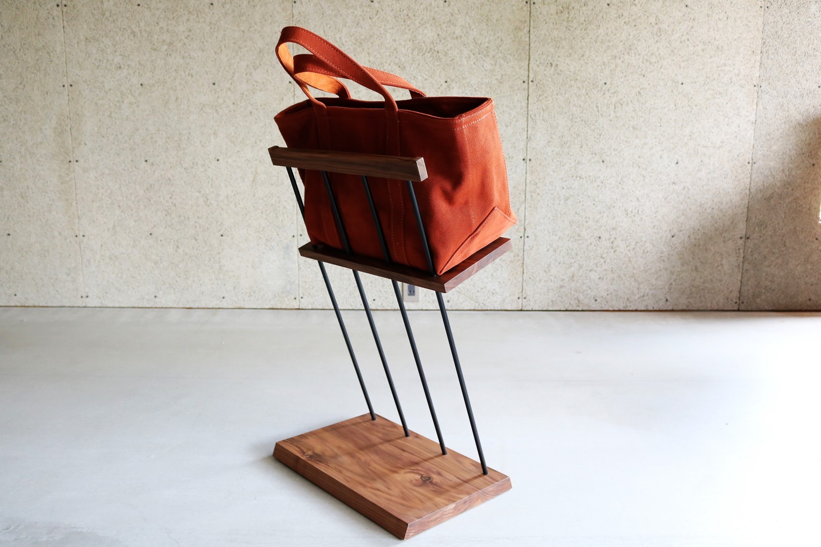 Hanger Stand – 4