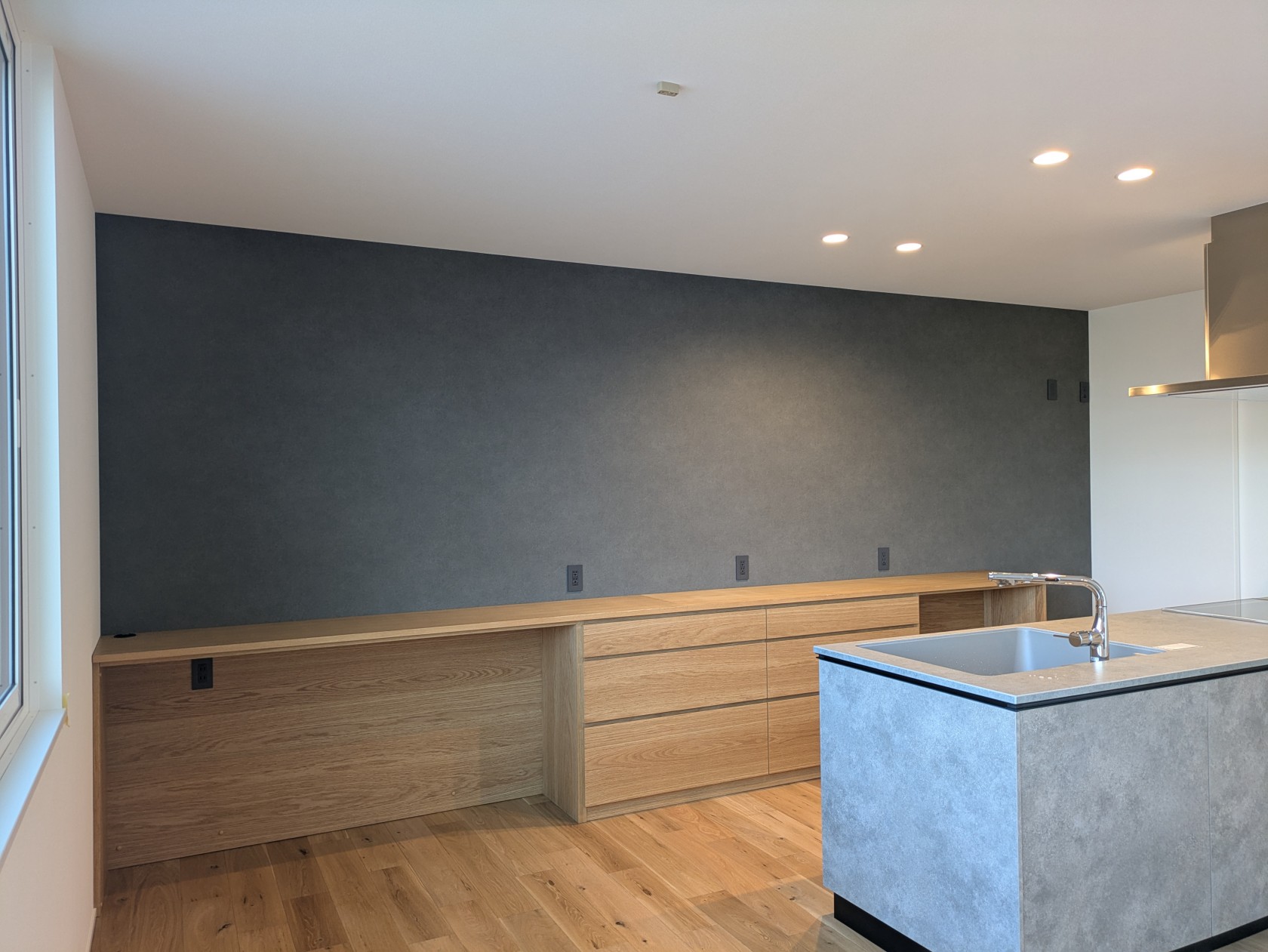 Full Order Cup Board