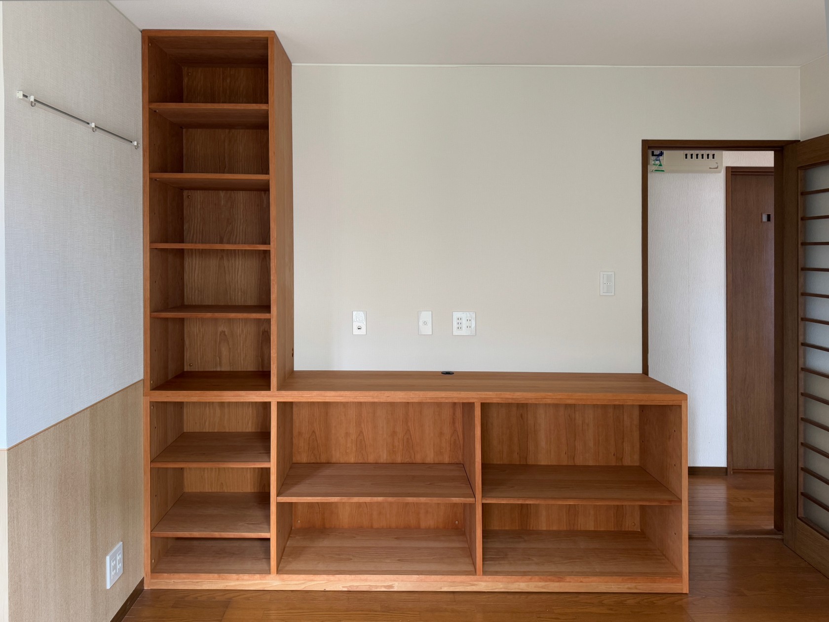 Full Order Cabinet