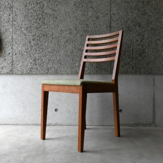 HS Chair