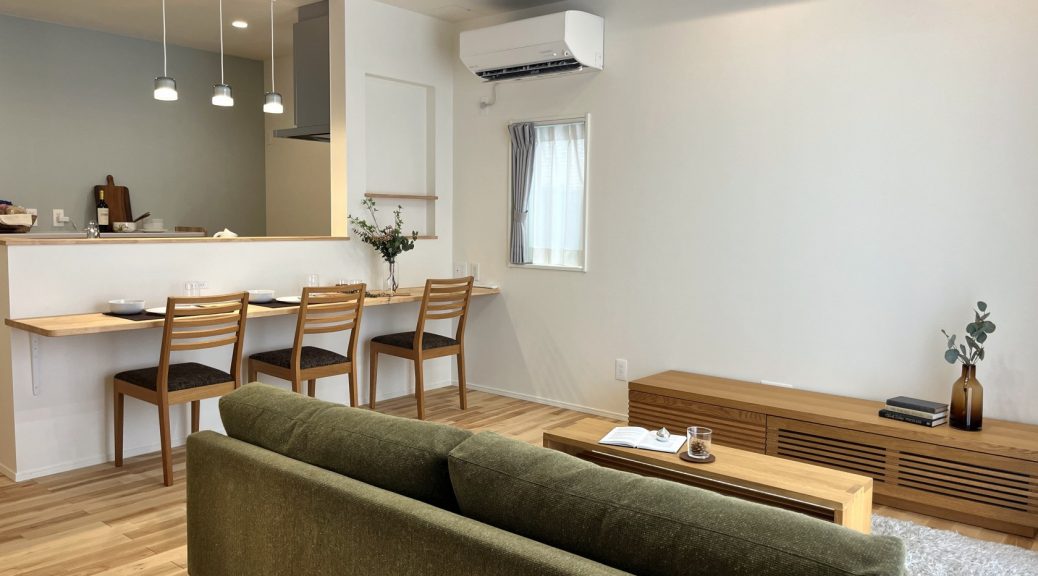 レンタル家具　おしゃれ　富山　無垢材　ミヤモト家具　完成見学会